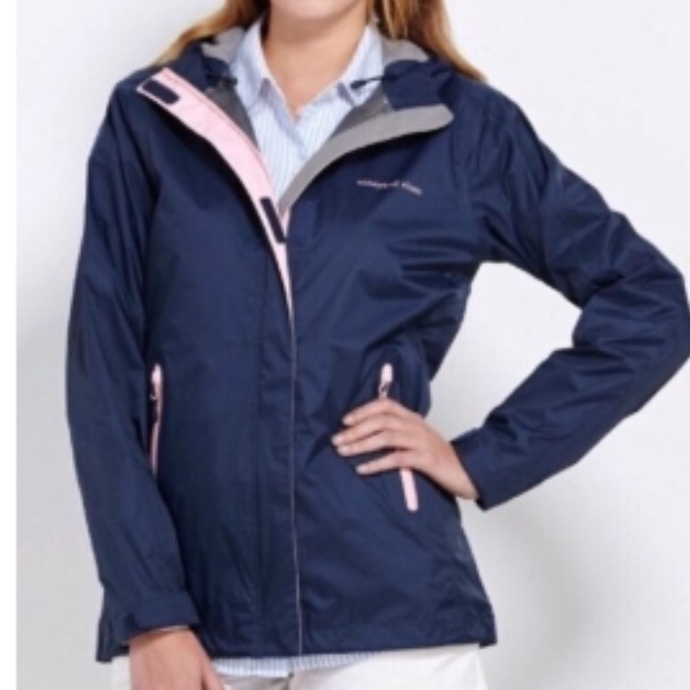 NWOT Navy /light pink L Vineyard Vines rain jacket